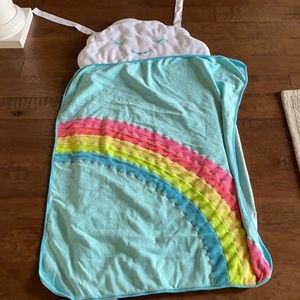 Cute sleeper for school or play.